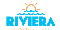 Piscine creusée en fibre de verre et pavé | Piscine Riviera Logo